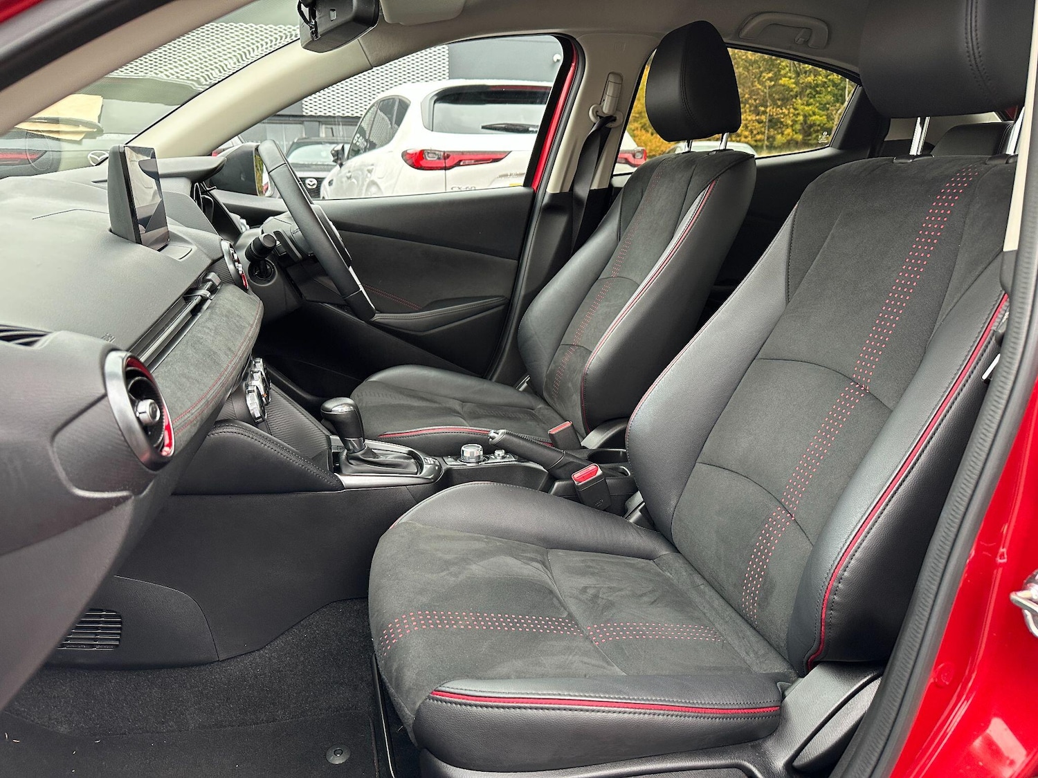 Used Mazda Mazda2 2024 for sale - 76473268: Photo 24