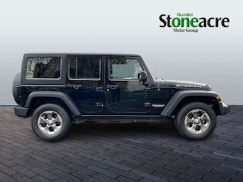 Used Jeep Wrangler 2017 for sale - 76689132: Photo