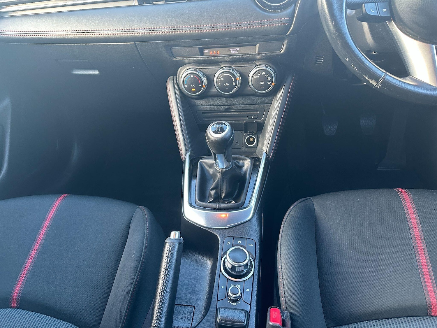 Used Mazda Mazda2 2016 for sale - 76765994: Photo 11