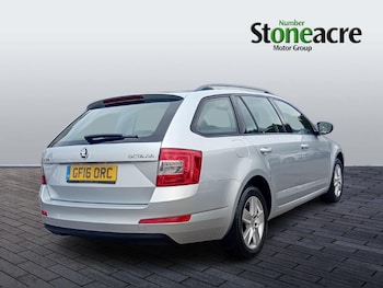 Used Skoda Octavia 2016 for sale - 76152054: Photo 2