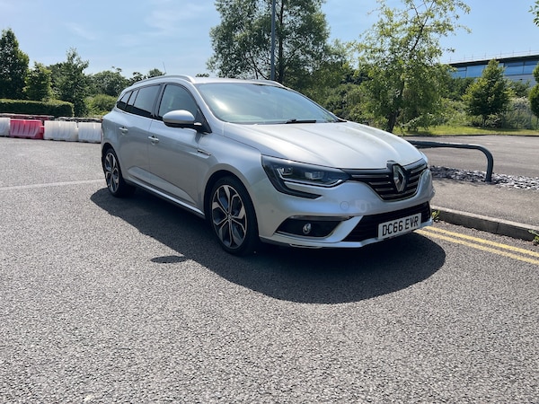 Used Renault Megane 2016 for sale - 74955125: Photo 1