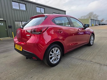 Used Mazda Mazda2 2017 for sale - 76847951: Photo