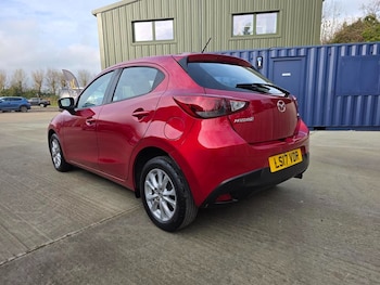 Used Mazda Mazda2 2017 for sale - 76847951: Photo