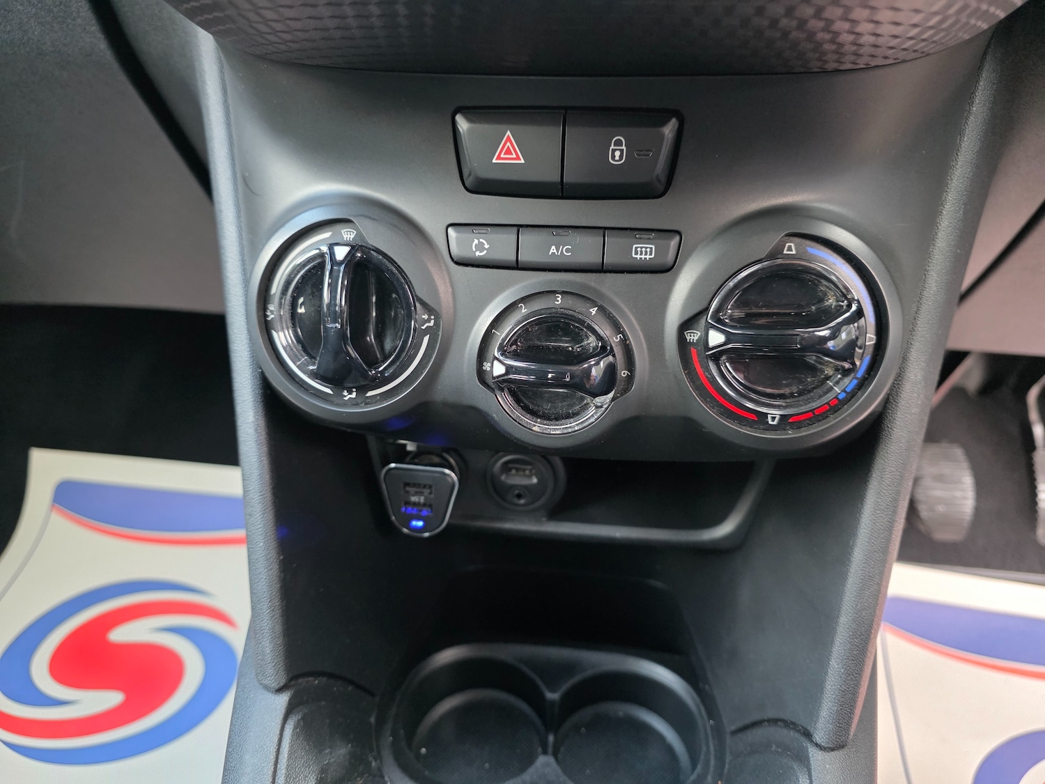 Used Peugeot 208 2016 for sale - 77249349: Photo 13