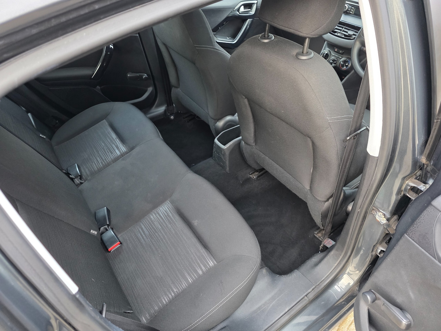 Used Peugeot 208 2016 for sale - 77249349: Photo 15