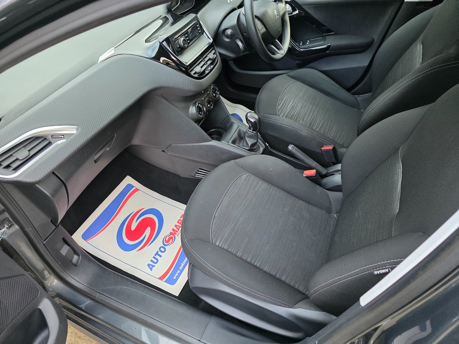 Used Peugeot 208 2016 for sale - 77249349: Photo 16