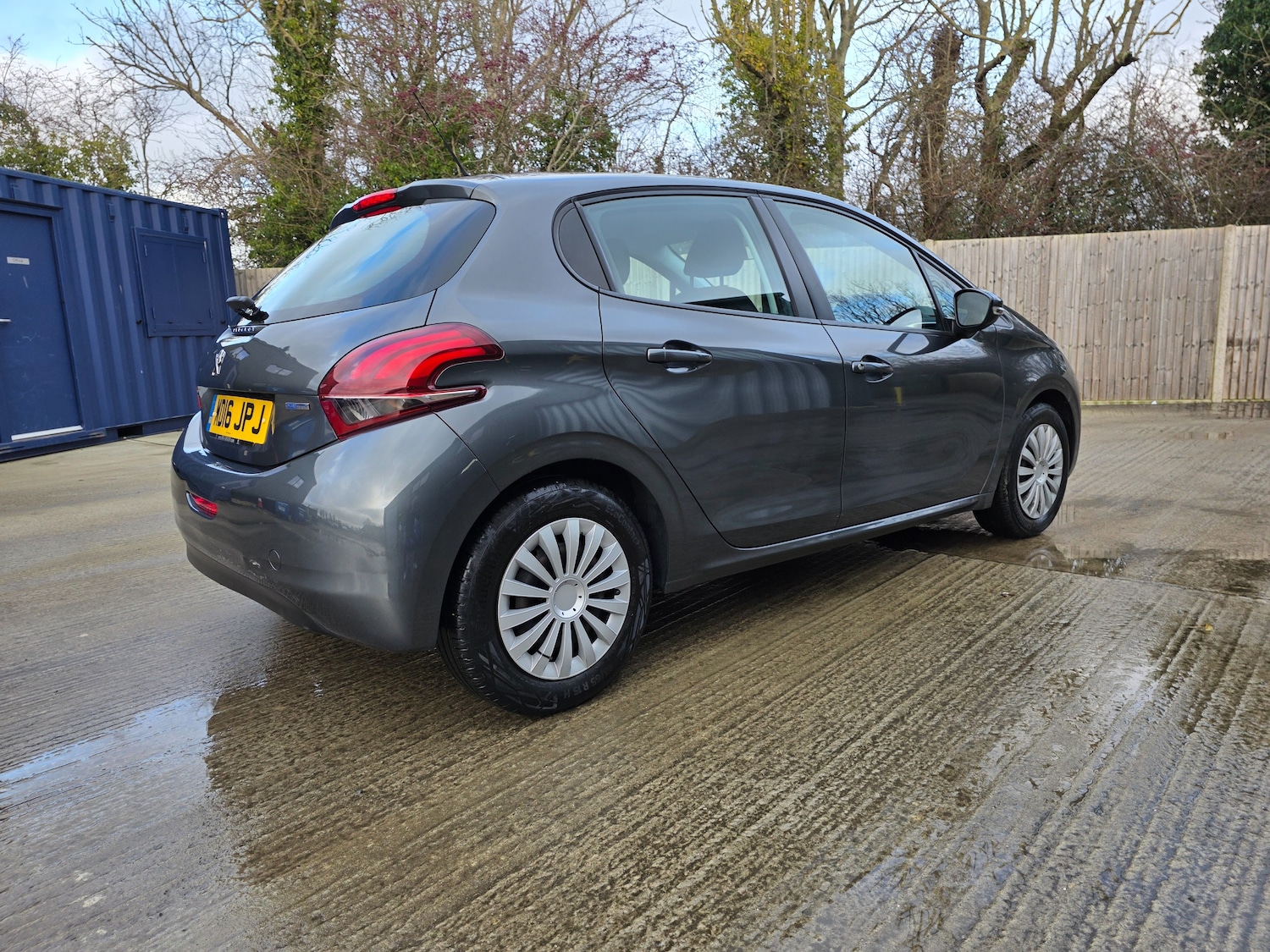 Used Peugeot 208 2016 for sale - 77249349: Photo 3