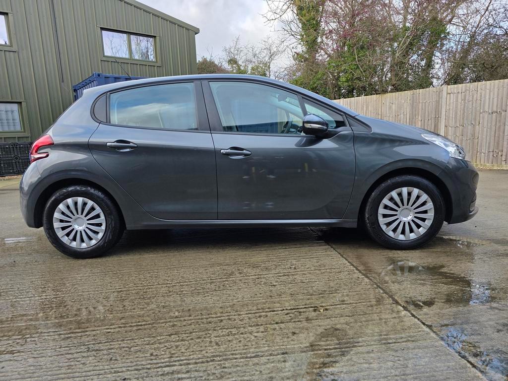 Used Peugeot 208 2016 for sale - 77249349: Photo 5