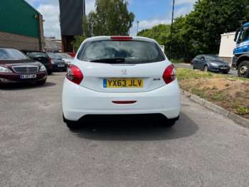 Used Peugeot 208 2013 for sale - 74955119: Photo