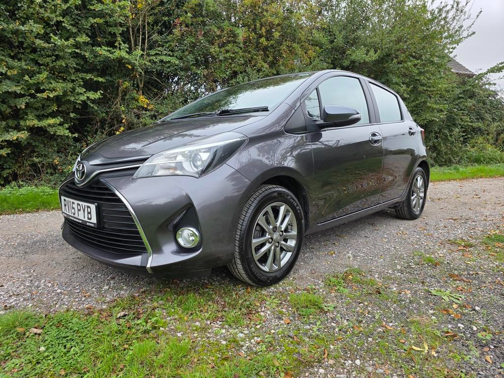 Used Toyota Yaris 2015 for sale - 76273732: Photo 1