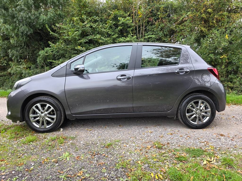 Used Toyota Yaris 2015 for sale - 76273732: Photo 5