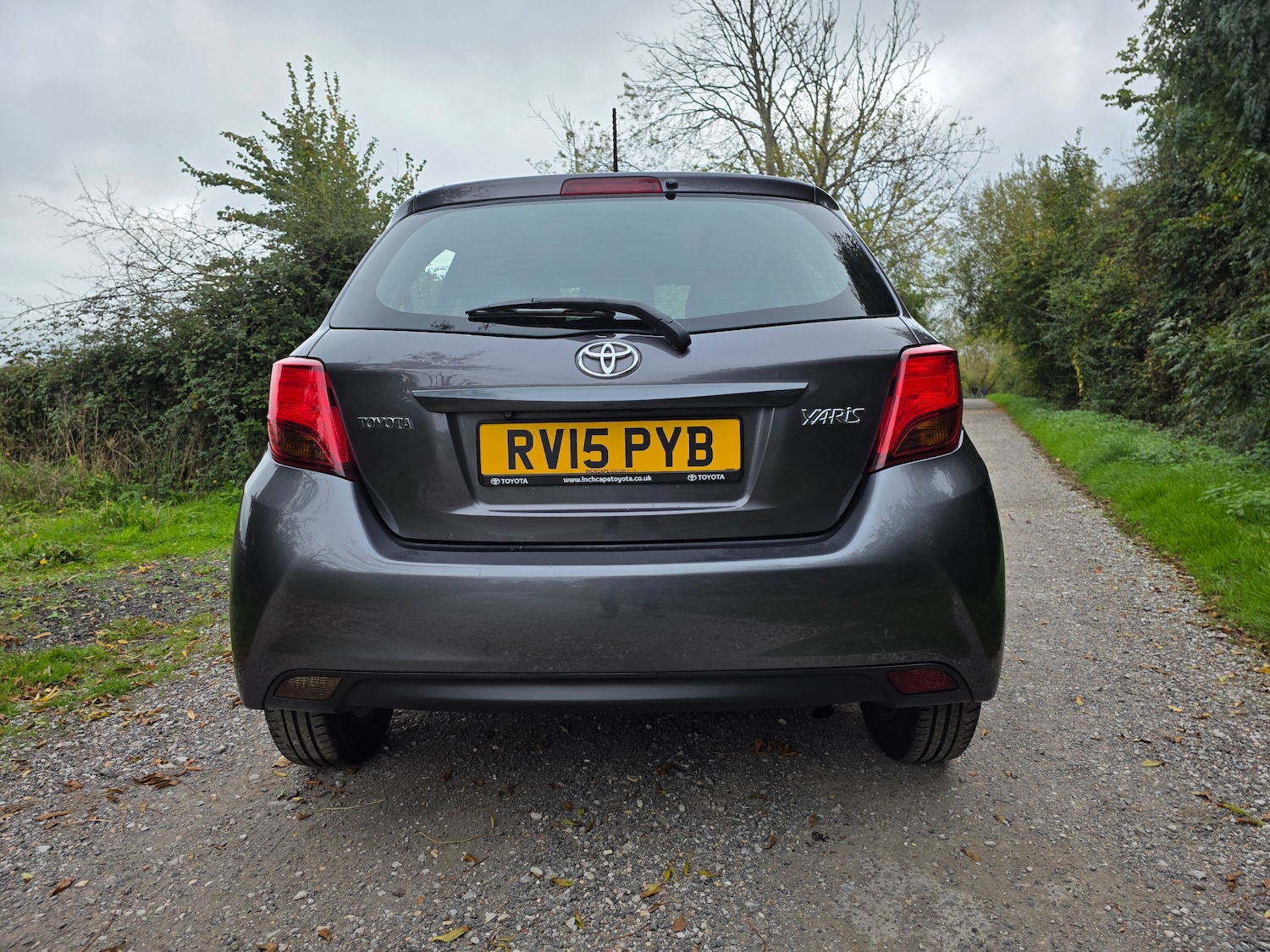 Used Toyota Yaris 2015 for sale - 76273732: Photo 7