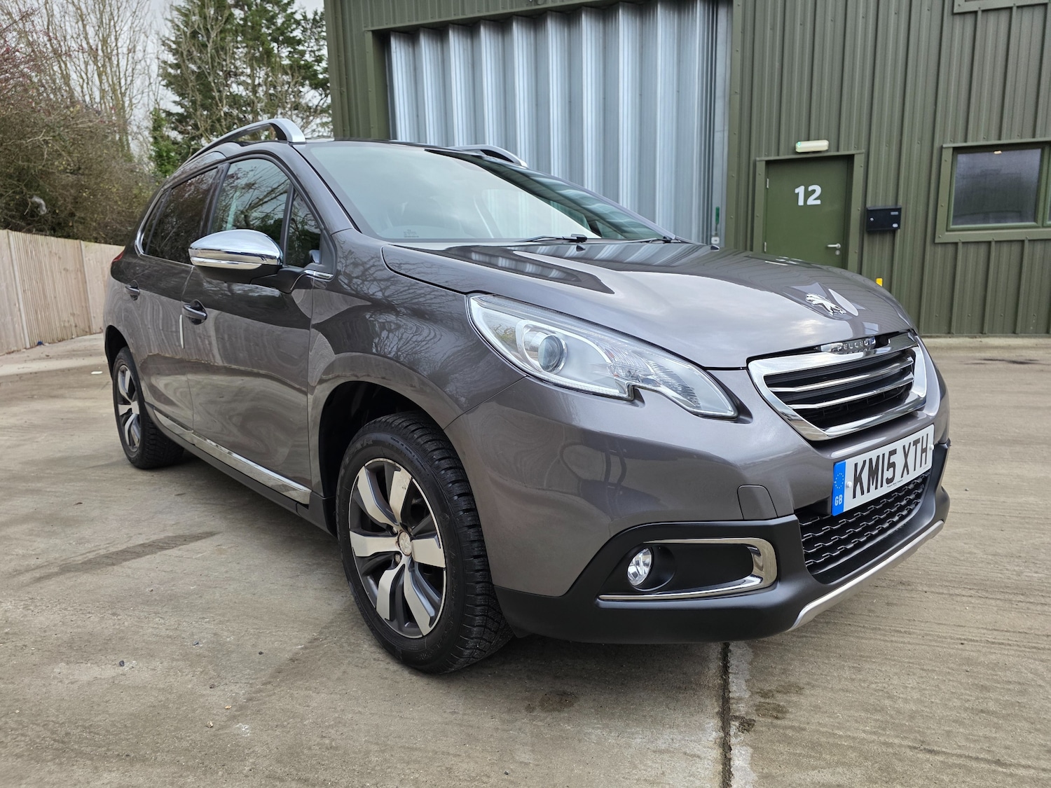 Used Peugeot 2008 2015 for sale - 76697873: Photo 2