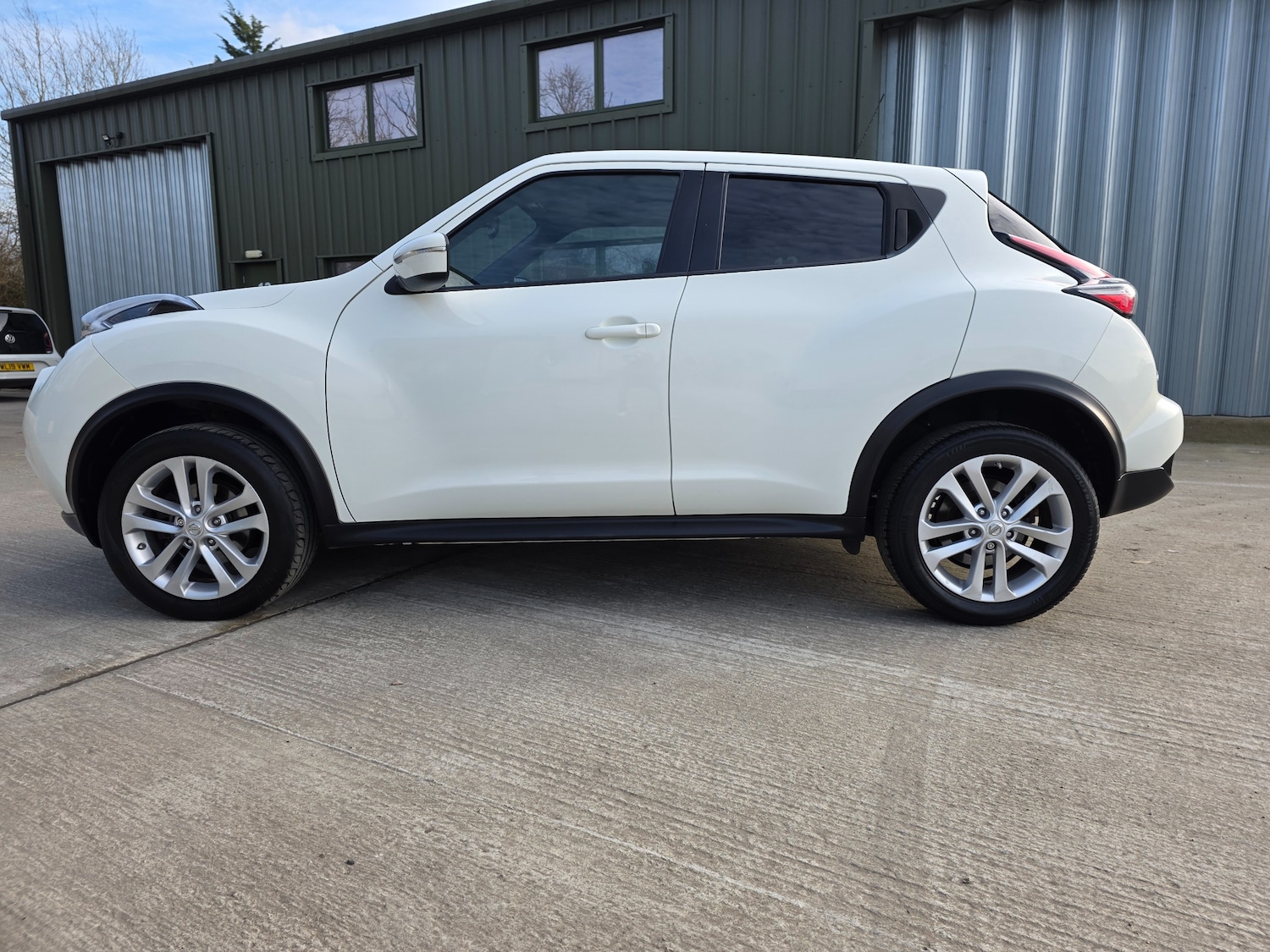 Used Nissan Juke 2015 for sale - 77733403: Photo 6