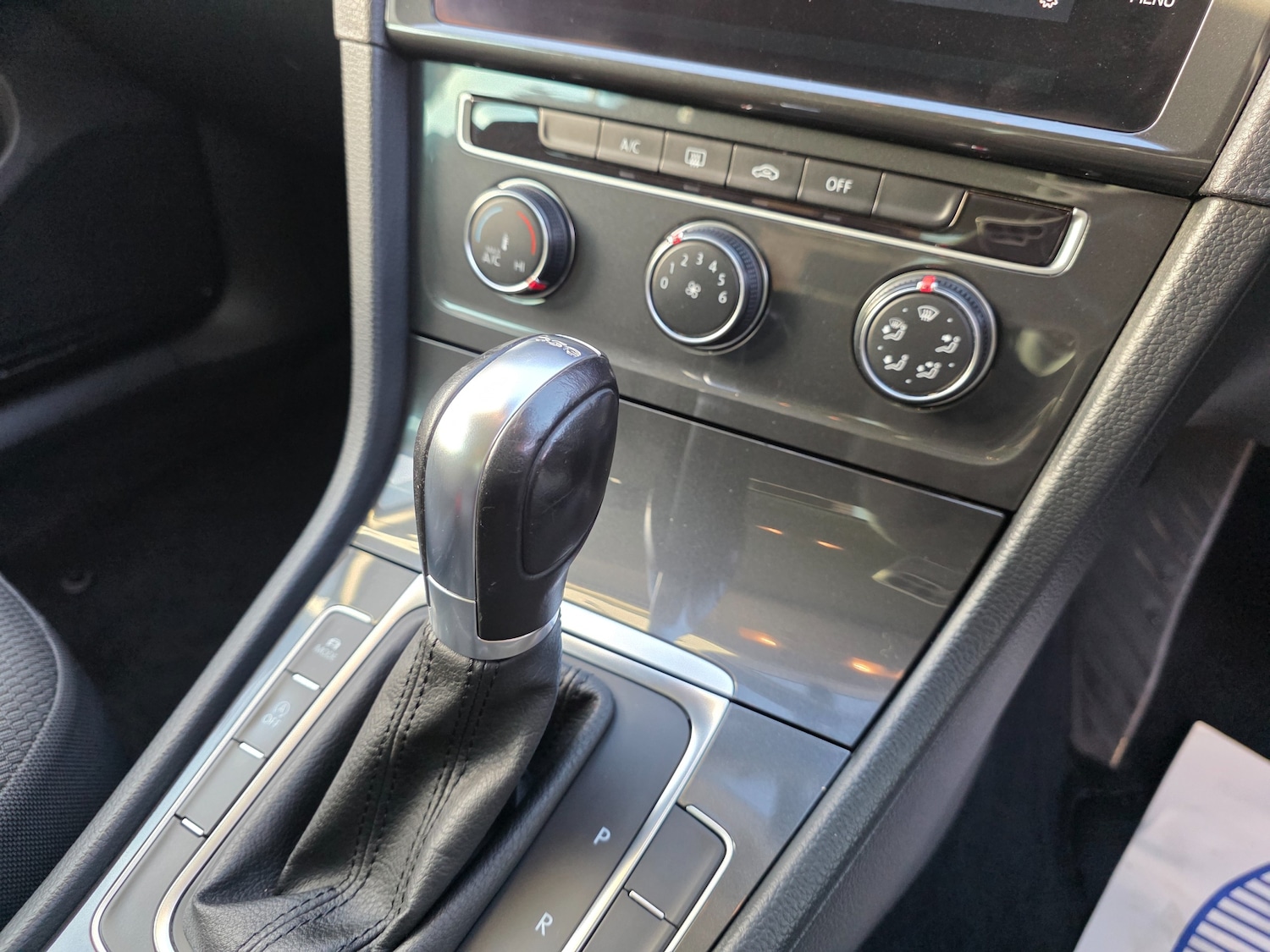 Used Volkswagen Golf 2019 for sale - 76767480: Photo 15