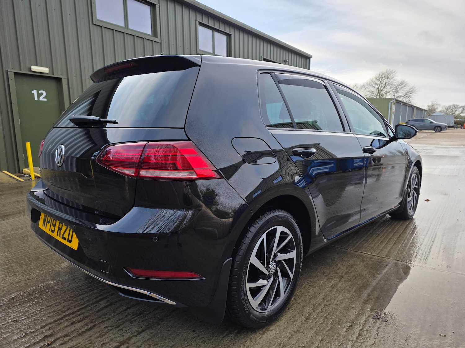 Used Volkswagen Golf 2019 for sale - 76767480: Photo 4