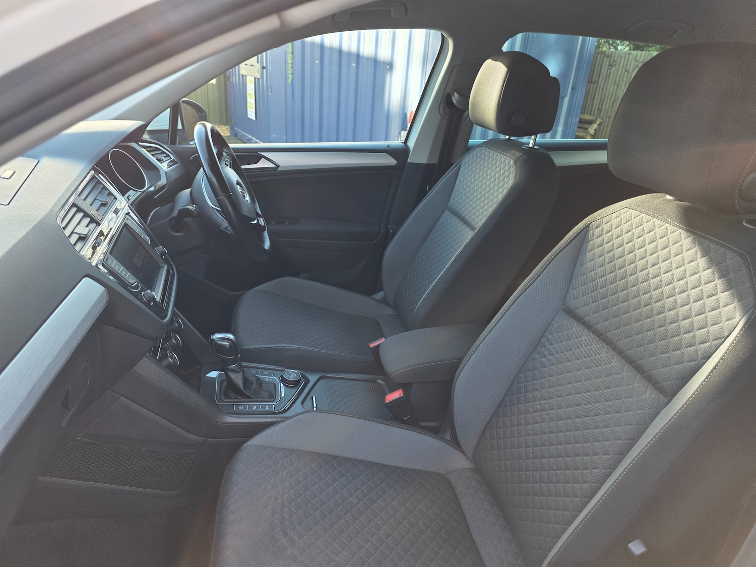 Used Volkswagen Tiguan 2017 for sale - 77287360: Photo 15