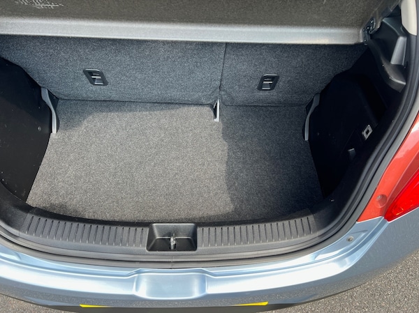 Used Mazda Mazda2 2013 for sale - 74663681: Photo 9