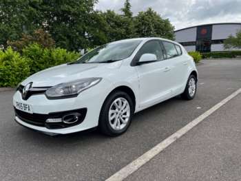 2015 (15) - 1.5 dCi Dynamique TomTom Energy 5dr