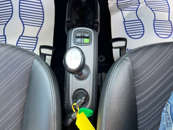 Used smart fortwo 2011 for sale - 74663713: Photo 21