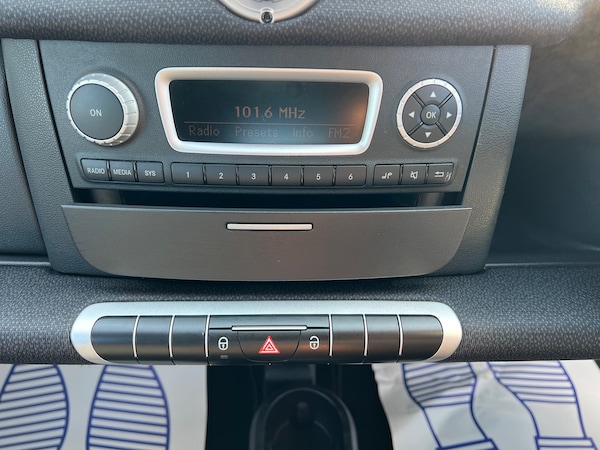 Used smart fortwo 2011 for sale - 74663713: Photo 22