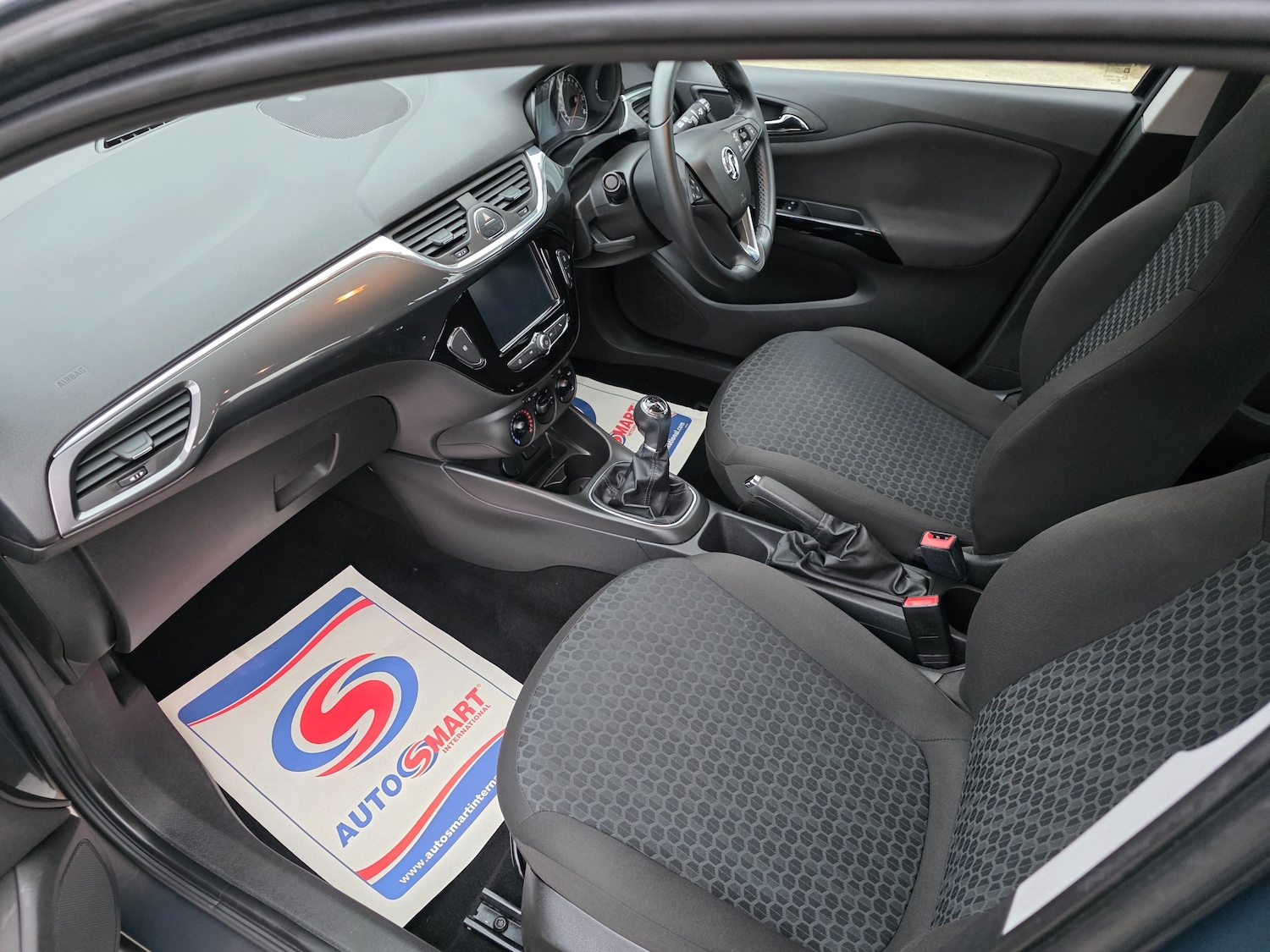 Used Vauxhall Corsa 2016 for sale - 77327274: Photo 16