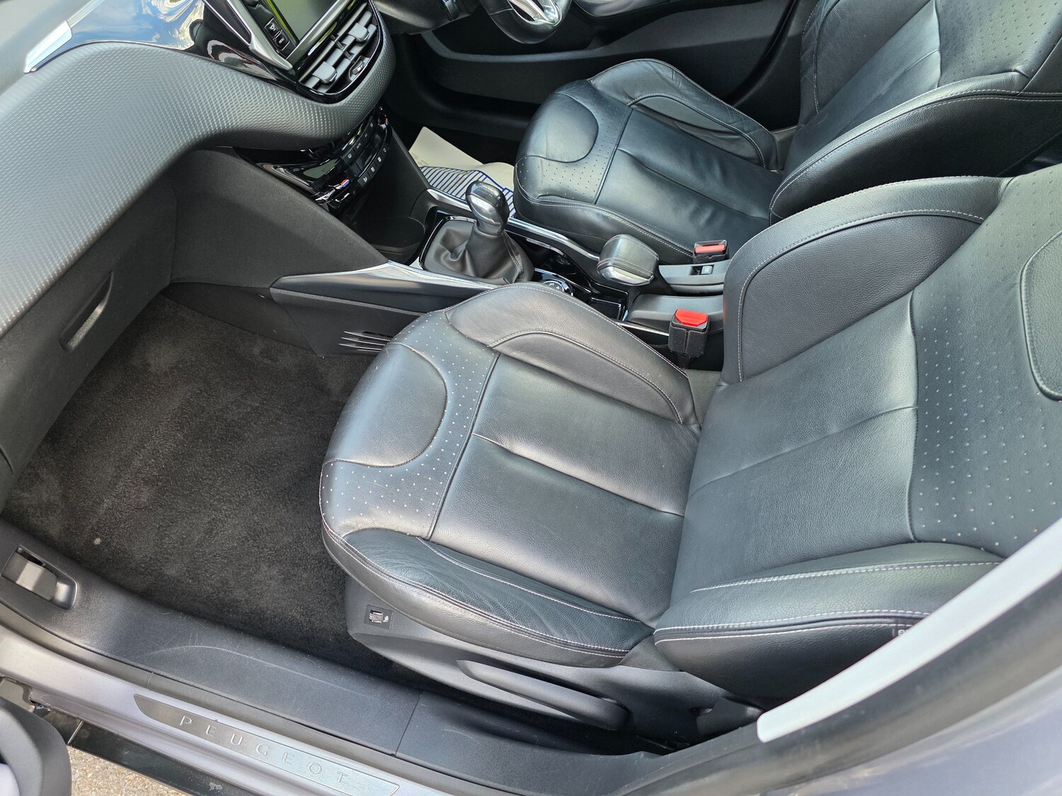 Used Peugeot 2008 2013 for sale - 75970170: Photo 14