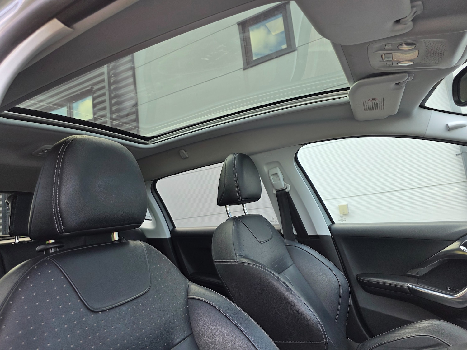 Used Peugeot 2008 2013 for sale - 75970170: Photo 18