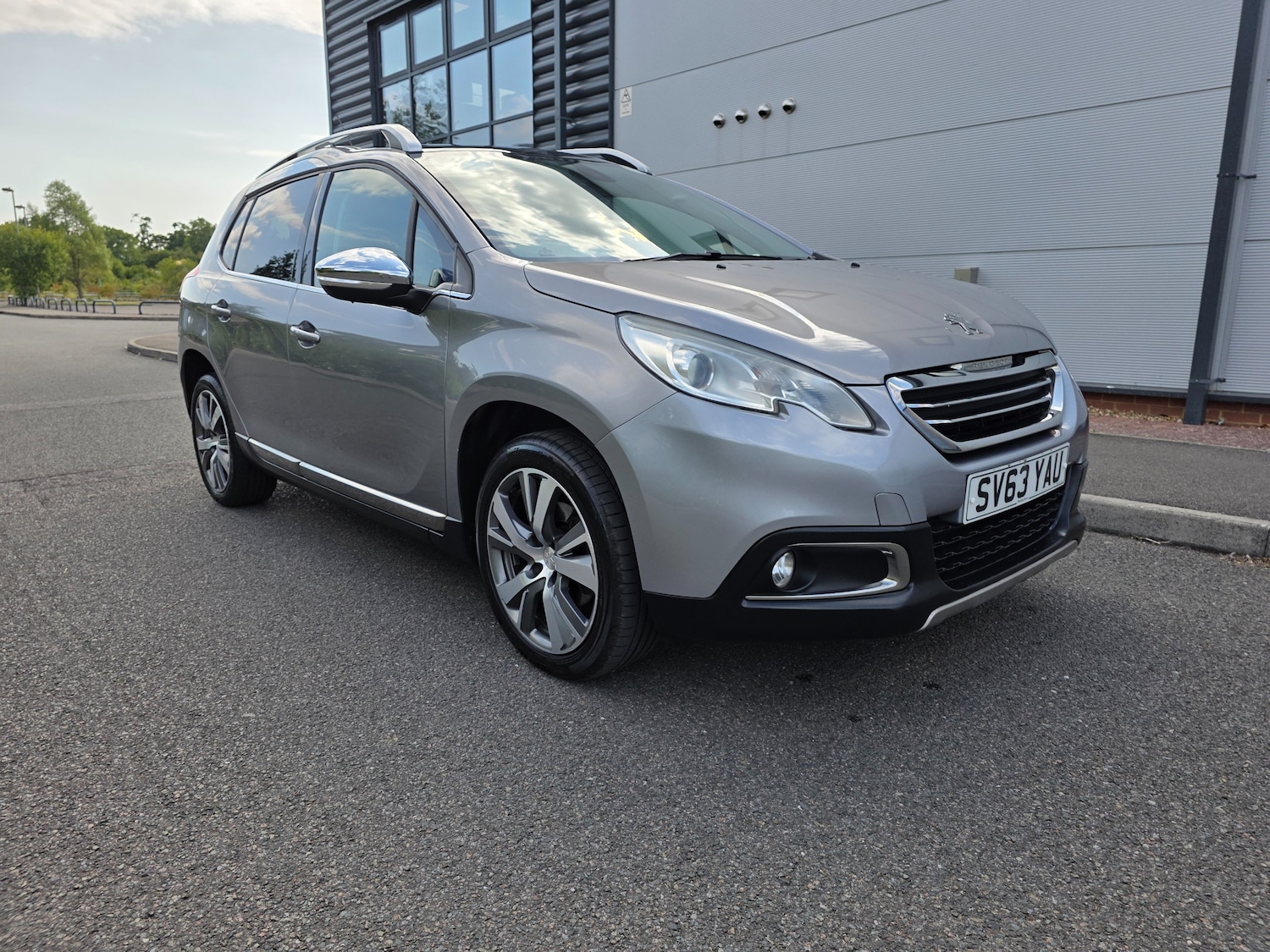 Used Peugeot 2008 2013 for sale - 75970170: Photo 2