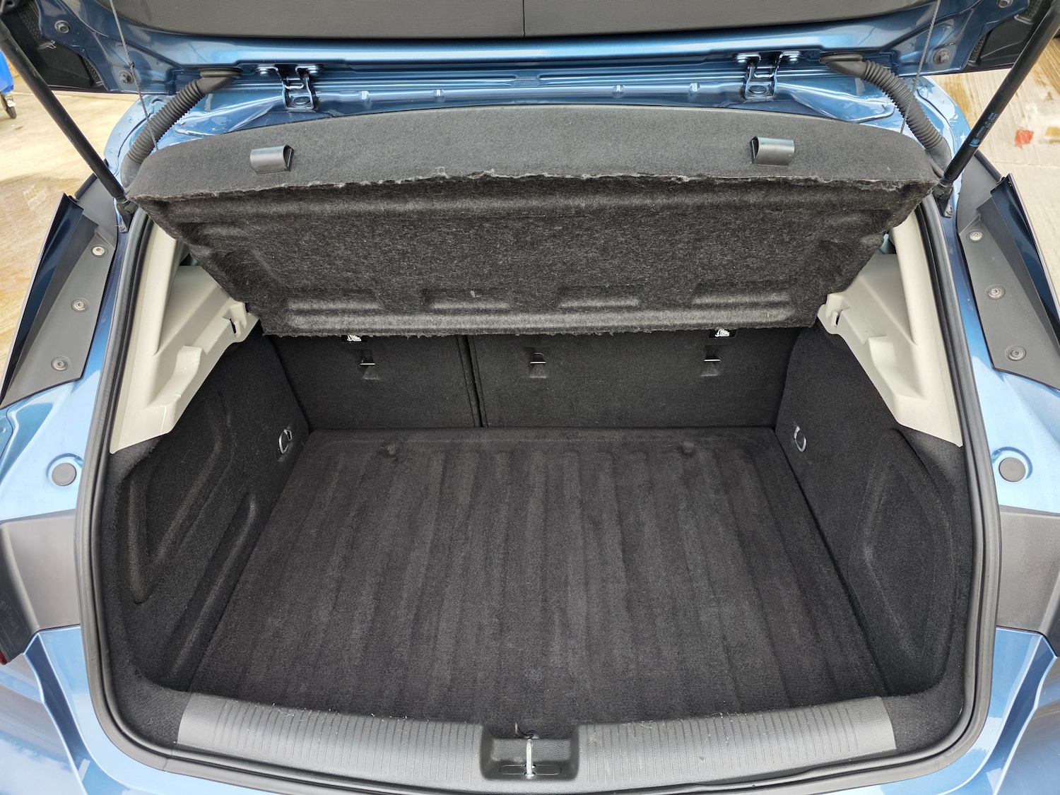 Used Vauxhall Astra 2016 for sale - 77679743: Photo 9