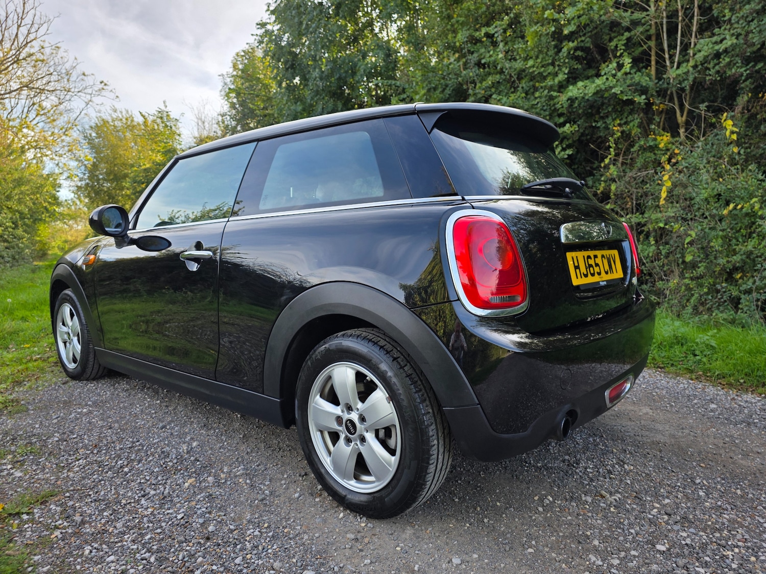 Used MINI Hatch 2015 for sale - 76193859: Photo 2