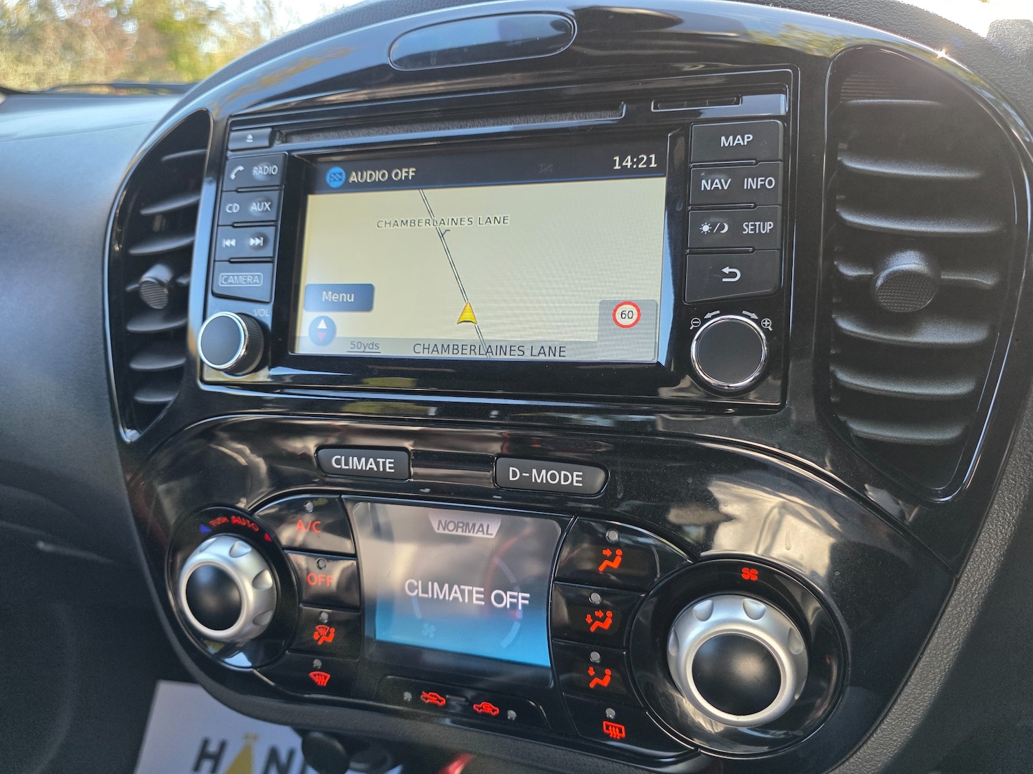 Used Nissan Juke 2016 for sale - 76193850: Photo 12