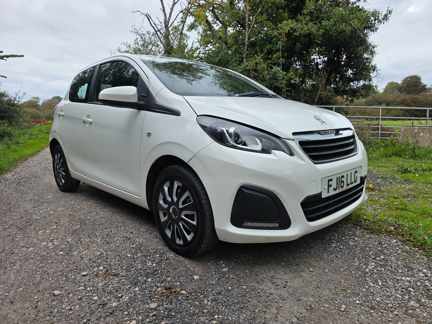 Used Peugeot 108 2016 for sale - 76211710: Photo 3