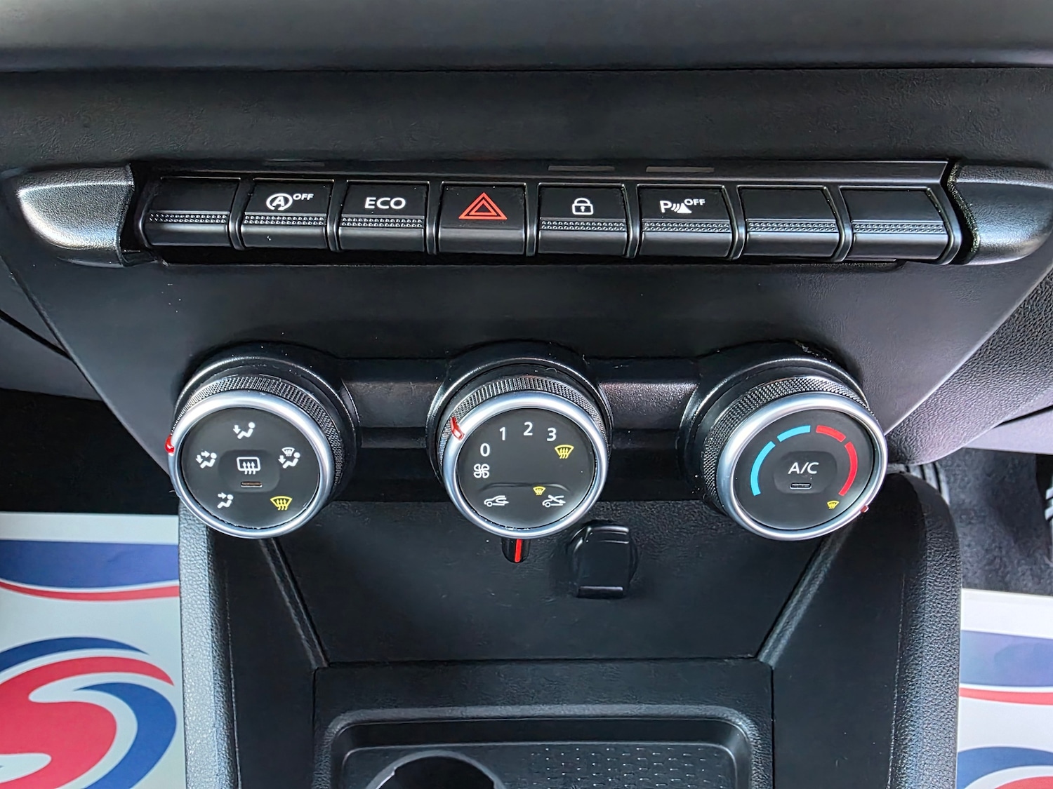 Used Dacia Duster 2019 for sale - 76711937: Photo 21