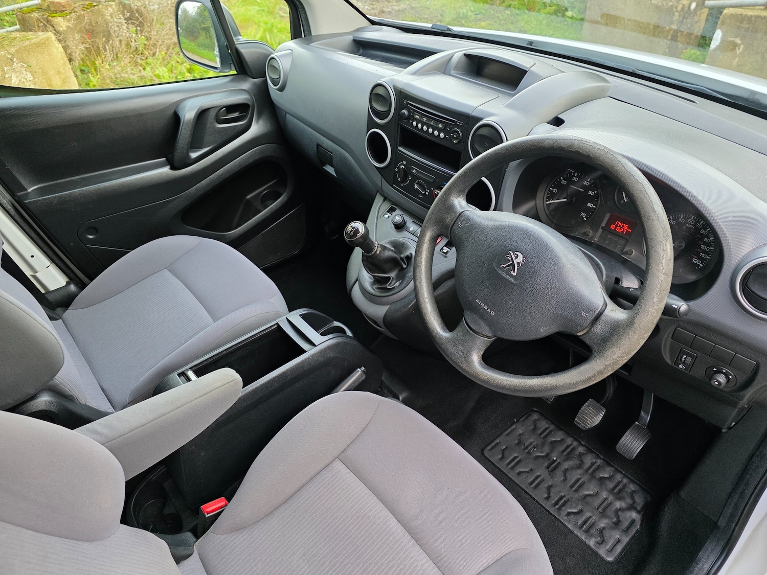 Used Peugeot Partner 2013 for sale - 76429516: Photo 12