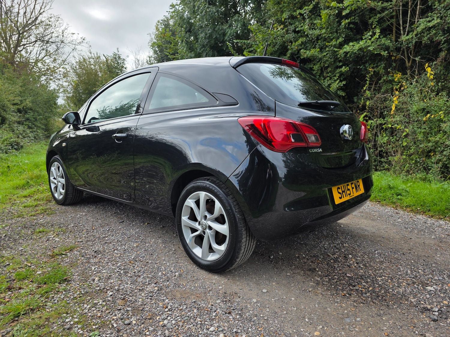 Used Vauxhall Corsa 2015 for sale - 76311689: Photo 4