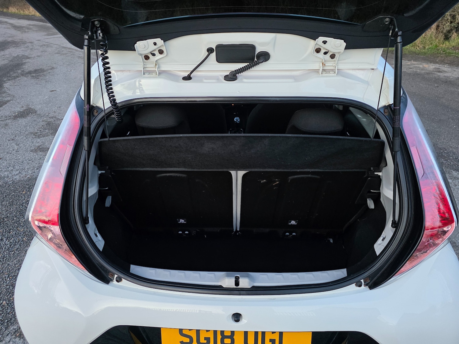 Used Toyota AYGO 2018 for sale - 77287369: Photo 8