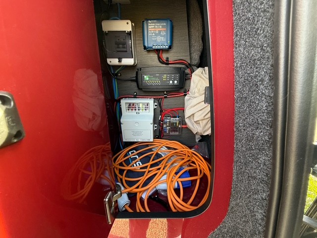 Used Volkswagen Transporter 2018 for sale - 76635077: Photo 18