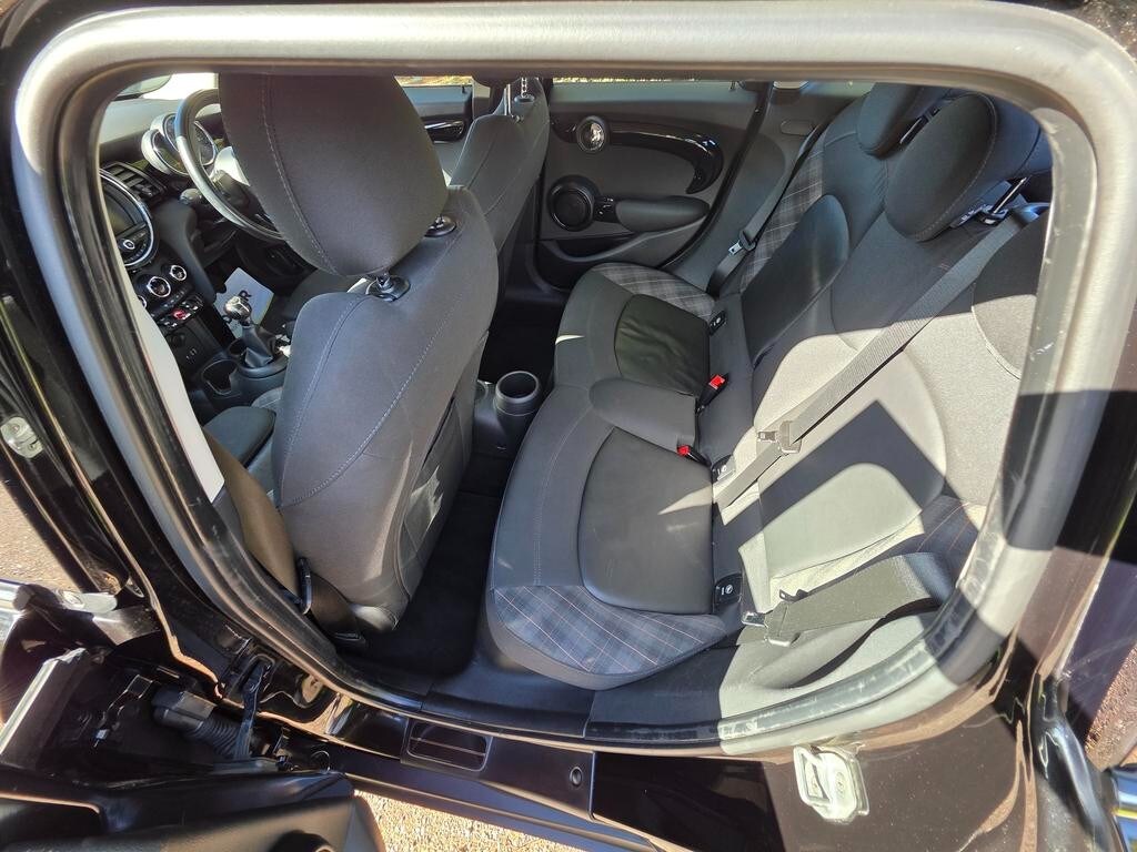 Used MINI Hatch 2017 for sale - 76046944: Photo 12