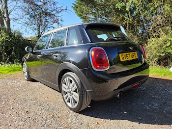 Used MINI Hatch 2017 for sale - 76046944: Photo