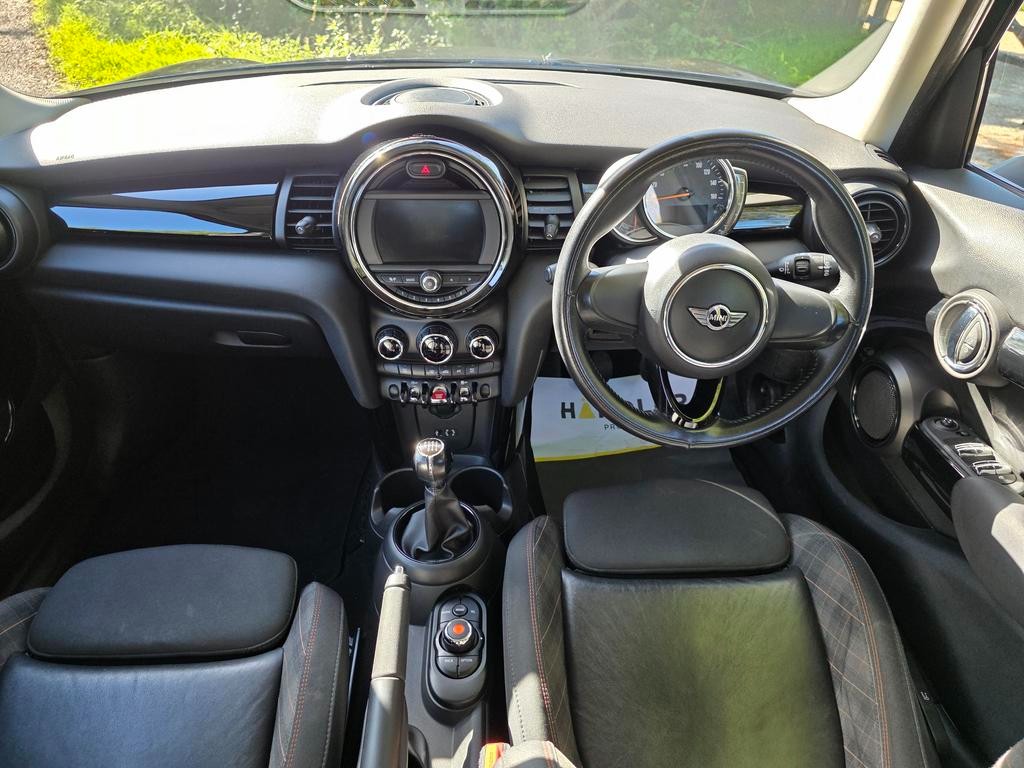 Used MINI Hatch 2017 for sale - 76046944: Photo 6