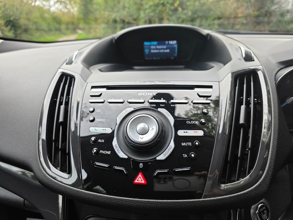 Used Ford Kuga 2015 for sale - 76174153: Photo 12