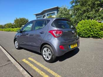 Used Hyundai i10 2016 for sale - 75124072: Photo
