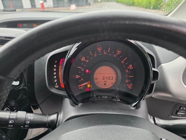 Used Peugeot 108 2015 for sale - 75586985: Photo 11