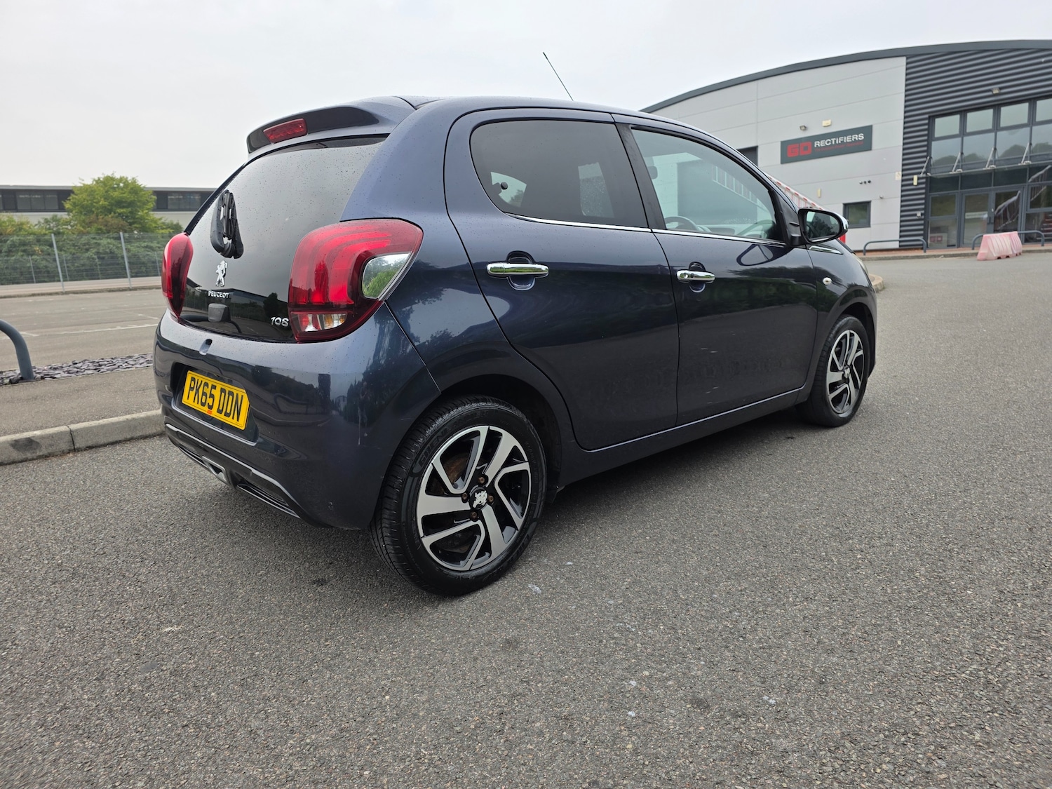 Vehicle 4