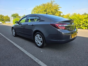 Used Vauxhall Insignia 2016 for sale - 75575105: Photo