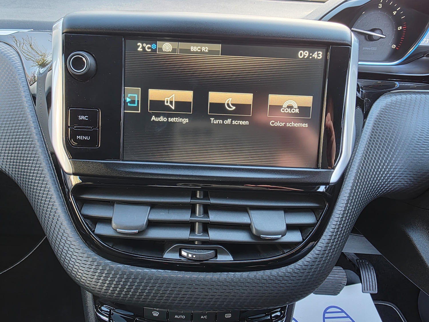 Used Peugeot 2008 2015 for sale - 77195776: Photo 14