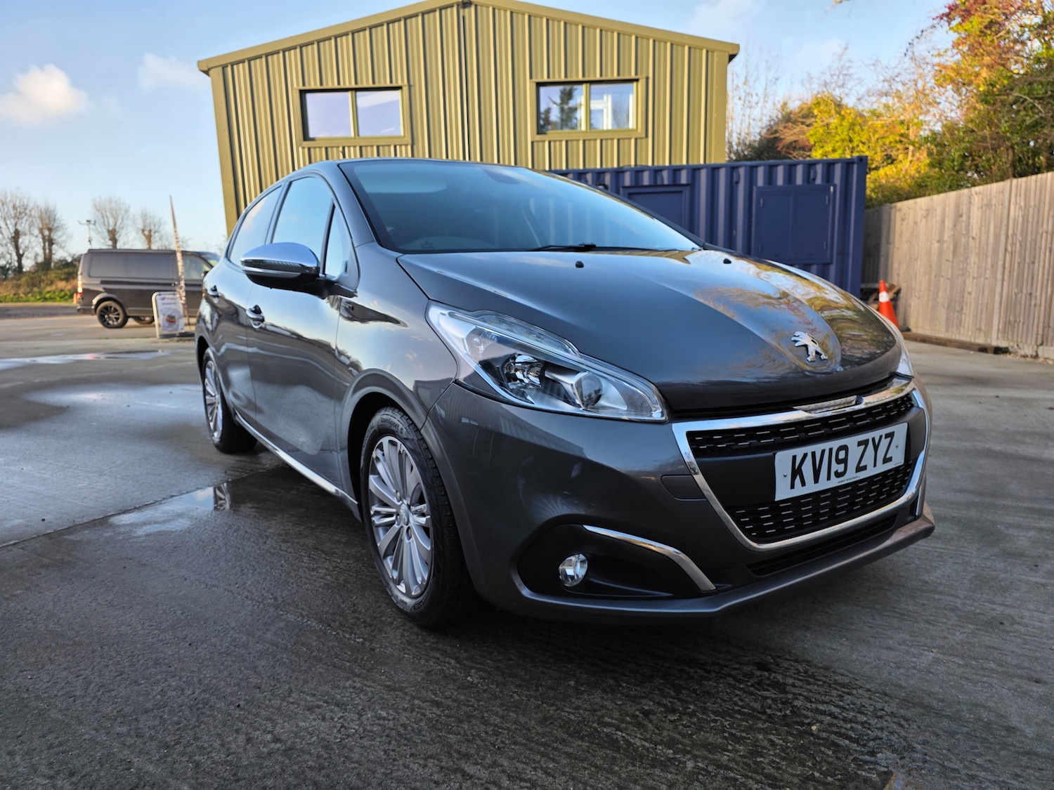Used Peugeot 208 2019 for sale - 76972982: Photo 1