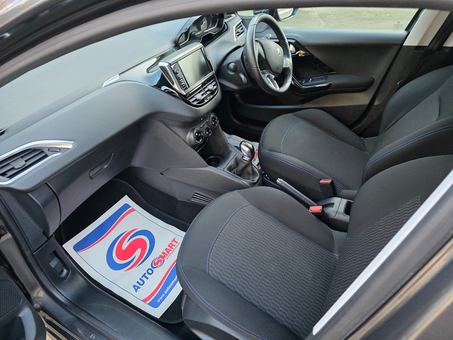 Used Peugeot 208 2019 for sale - 76972982: Photo 11