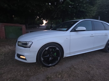 Used Audi A4 2013 for sale - 79223146: Photo